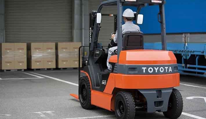 خرید لیفتراک در شیراز ؛ براساس نیازهای کاری